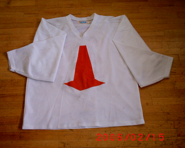 pylonsjersey2000.jpg